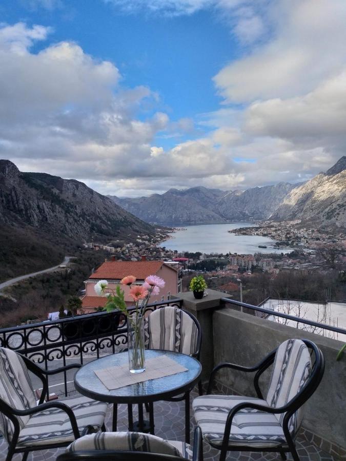 Apartmani Vasilije Котор Экстерьер фото