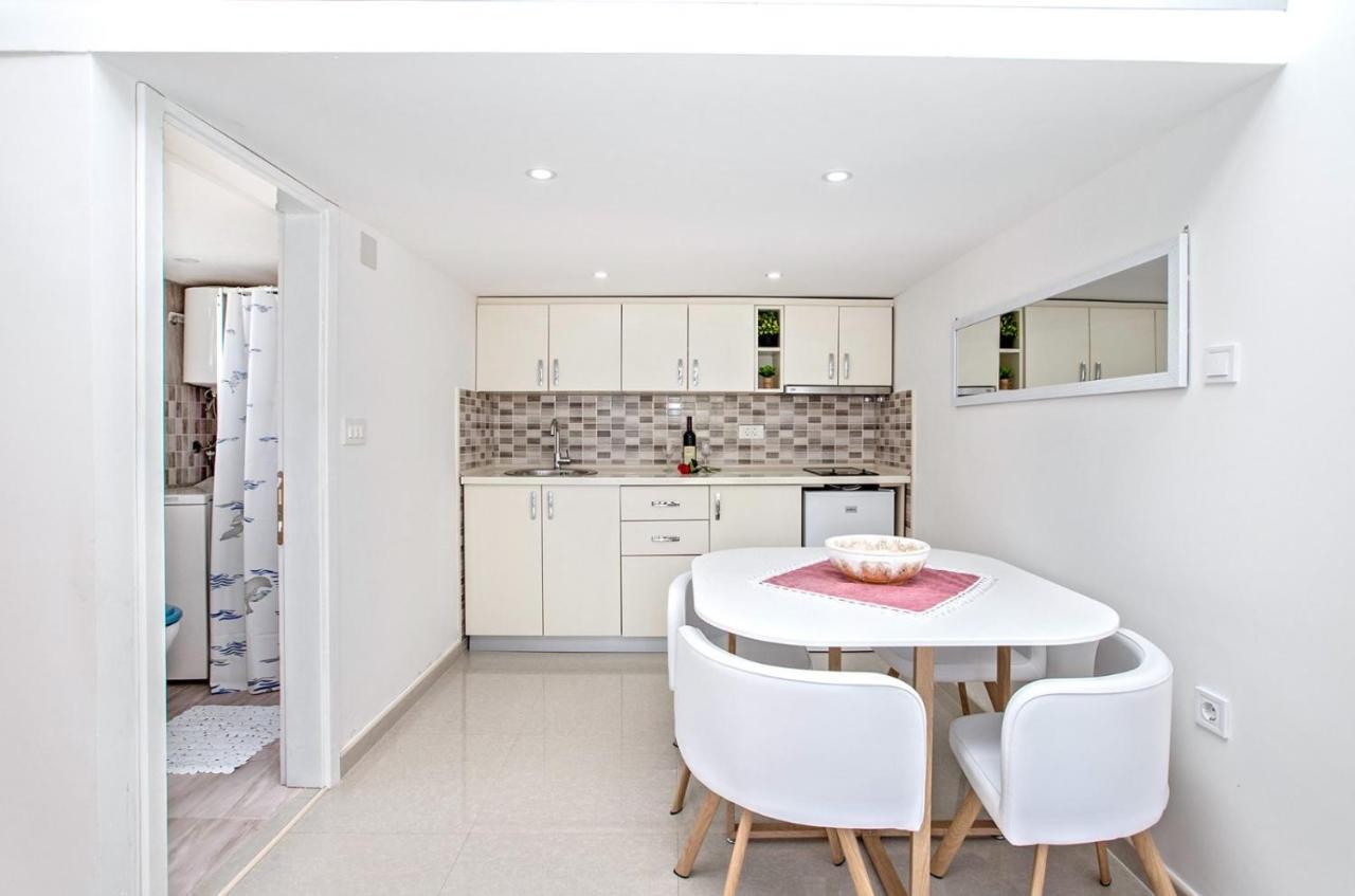 Apartmani Vasilije Котор Экстерьер фото