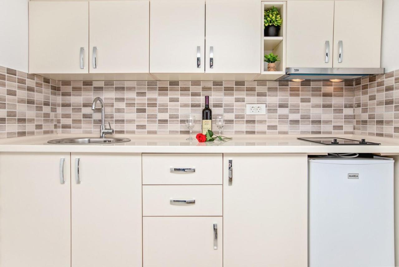 Apartmani Vasilije Котор Экстерьер фото