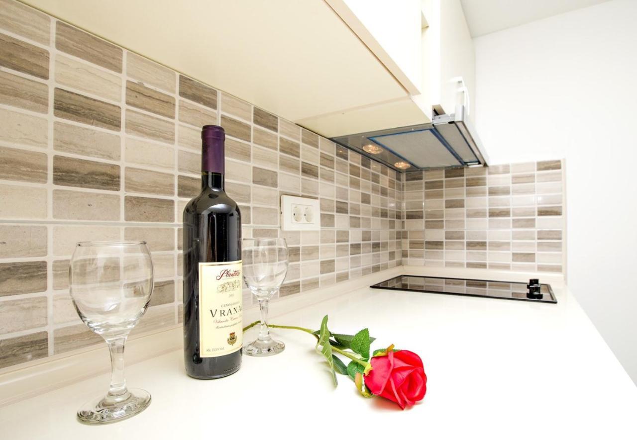 Apartmani Vasilije Котор Экстерьер фото