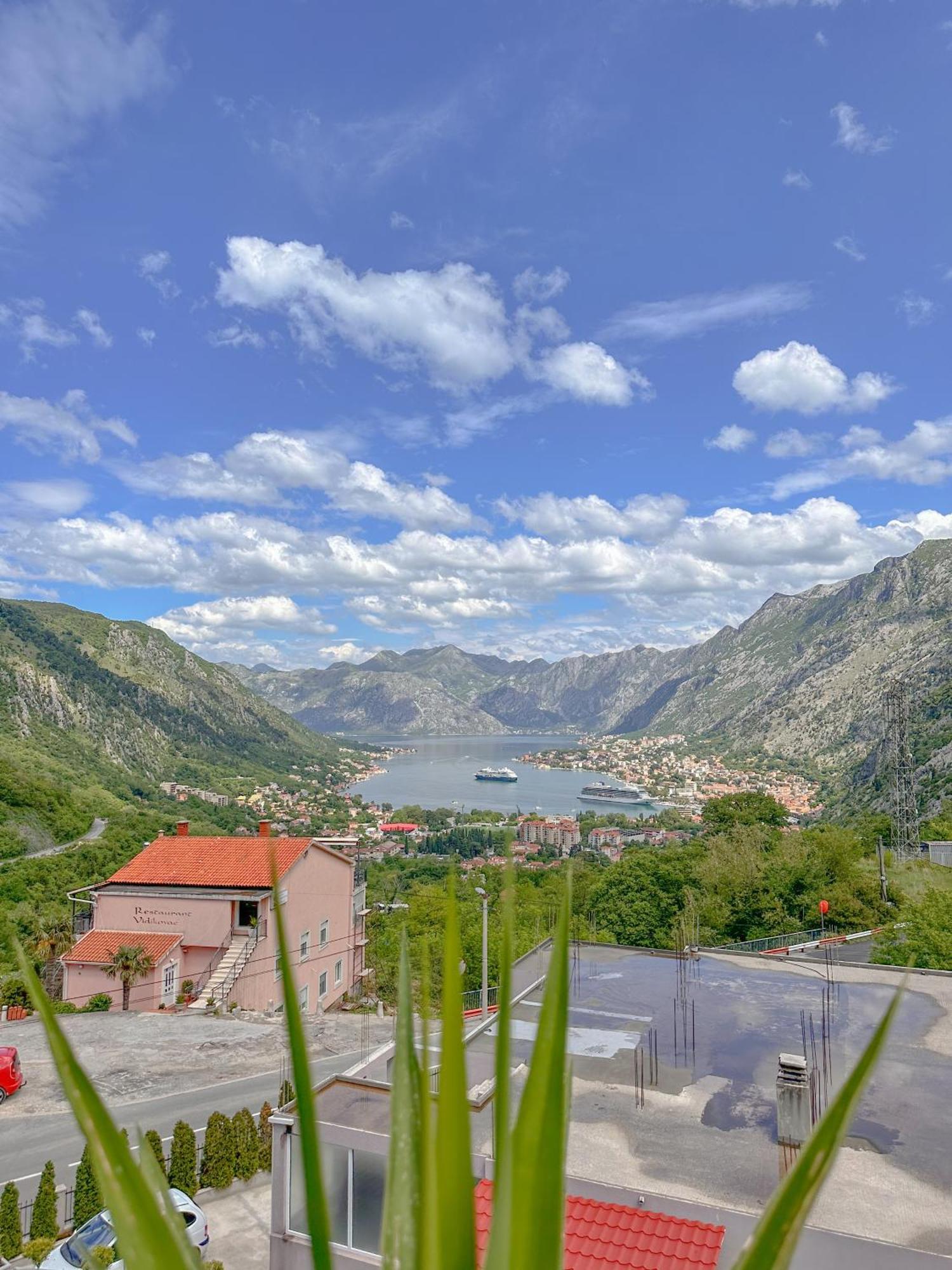 Apartmani Vasilije Котор Экстерьер фото